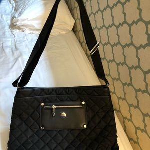 Hand bag
